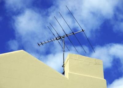 راهنمای خرید برترین آنتن های تلویزیون برای نقاط کور راهنمای خرید برترین آنتن های تلویزیون برای نقاط کور